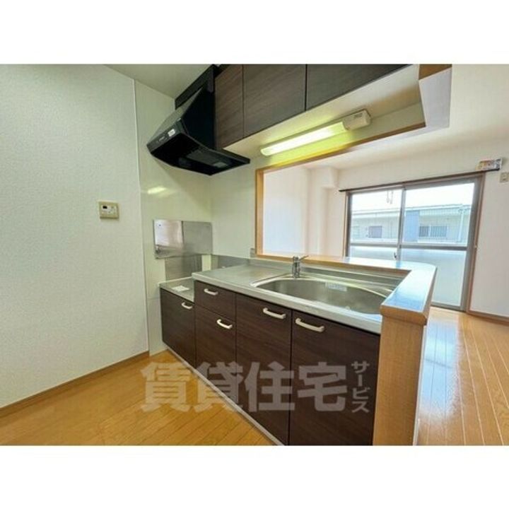 グローヴ大久手A棟のキッチン