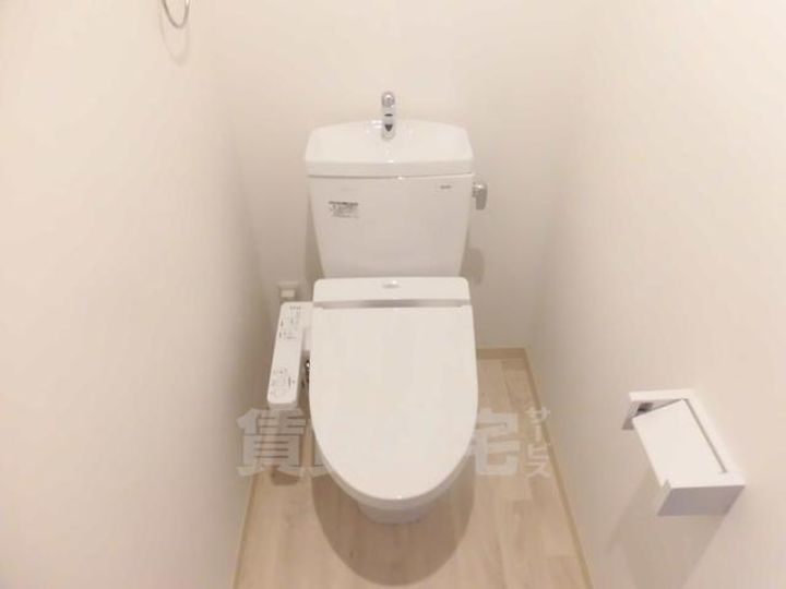 大阪府豊中市中桜塚4丁目の賃貸マンションの内装