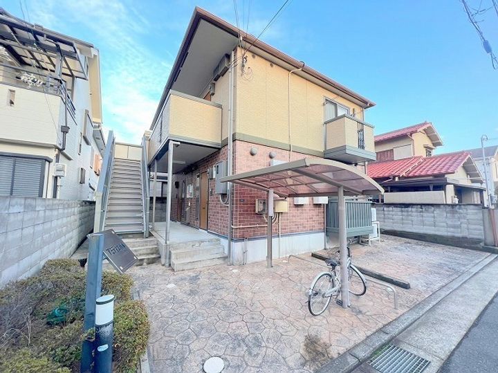 アミティエ山本の外観