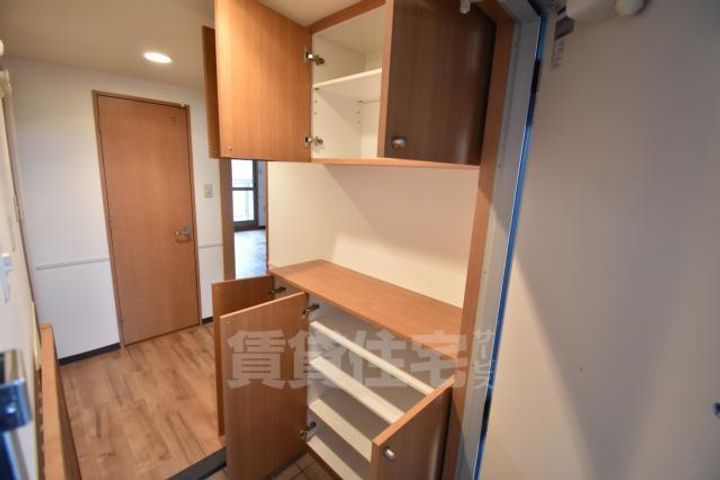 大阪府茨木市寺田町の賃貸マンションの内装