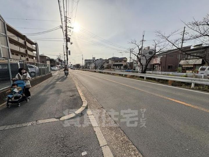 香里コーポ百合の周辺