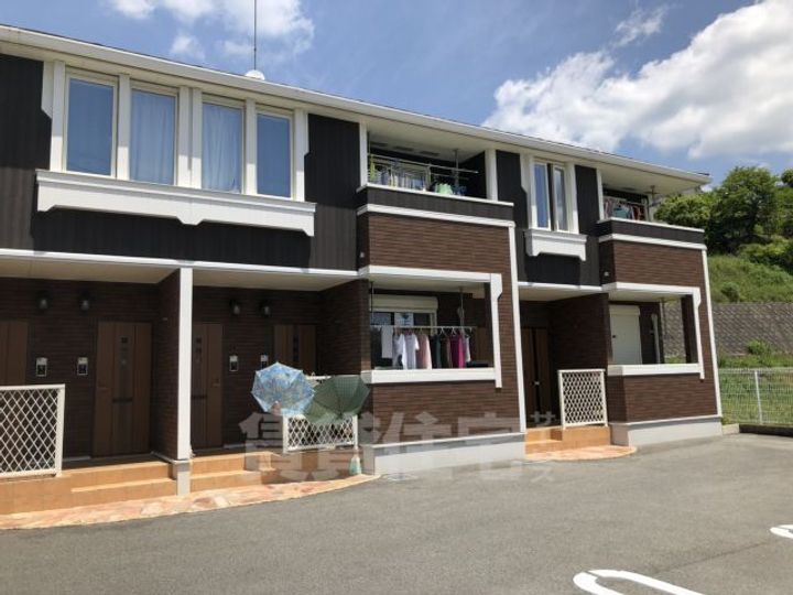 アンジュの外観