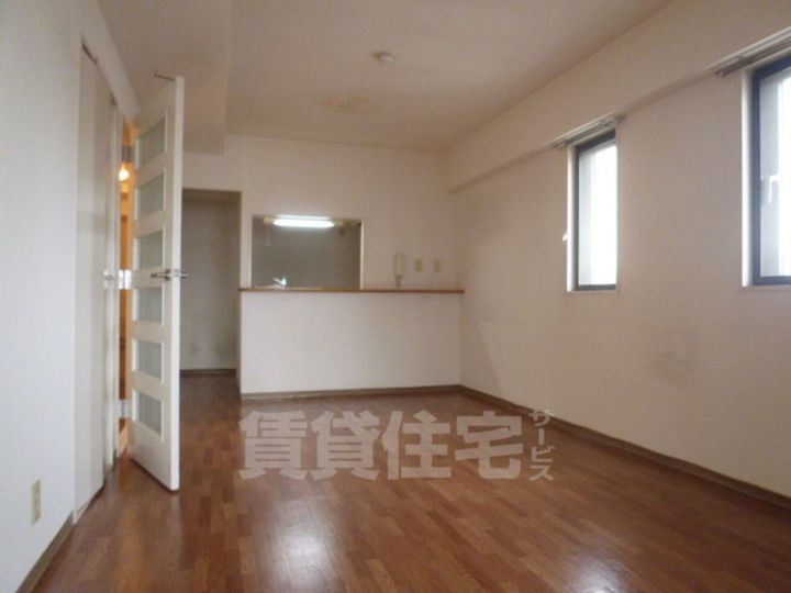 デルニエアンの居間