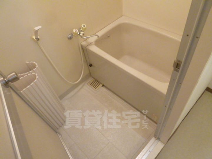 デルニエアンの風呂