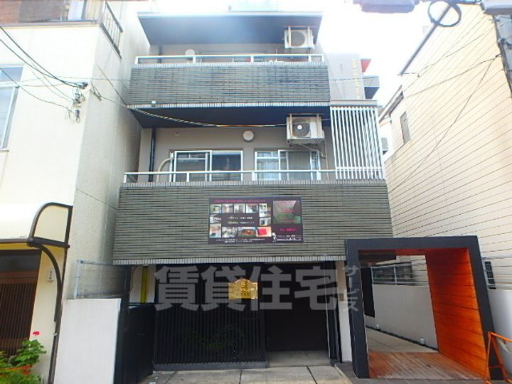 SAMSQUARE四条大宮(サムスクエア)の外観