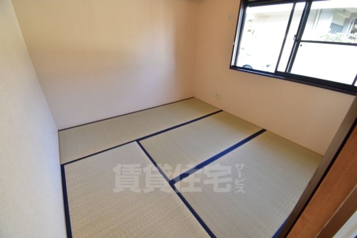 大阪府和泉市富秋町3丁目の賃貸アパートの子供部屋