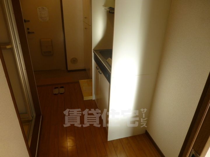 大阪府堺市堺区榎元町3丁の賃貸マンションの内装