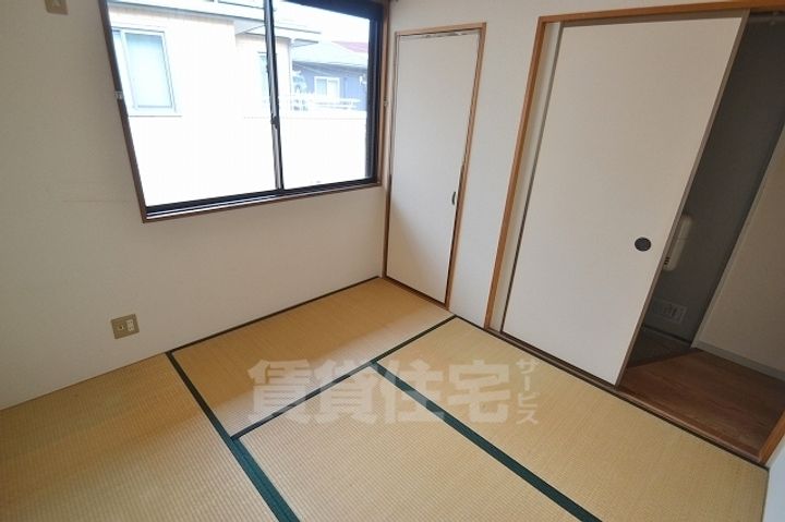 ペニーレインの寝室