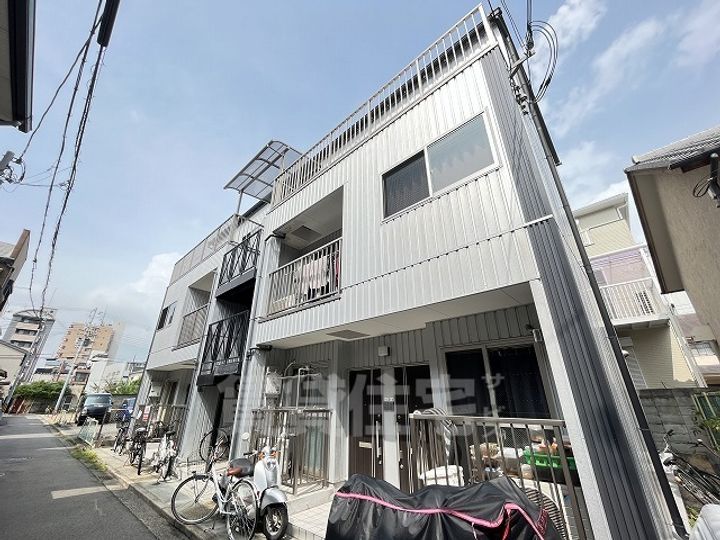 グランツハイムユンの外観