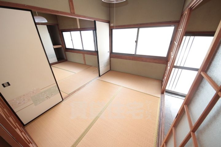 奈良県奈良市柴屋町(一戸建)の賃貸物件の玄関