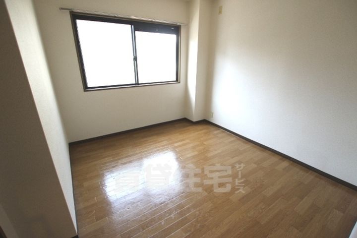 ロイヤルカーサ姫里の寝室