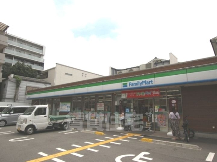 ロイヤルカーサ姫里の周辺