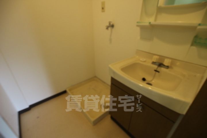 ロイヤルカーサ姫里の内装