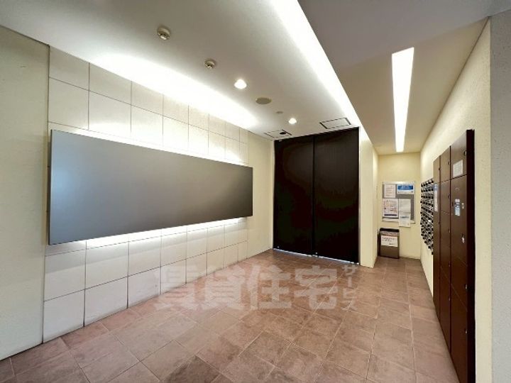 カレント茶屋が坂の玄関