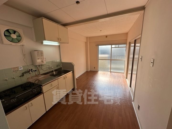 川上サニーハイツの居間