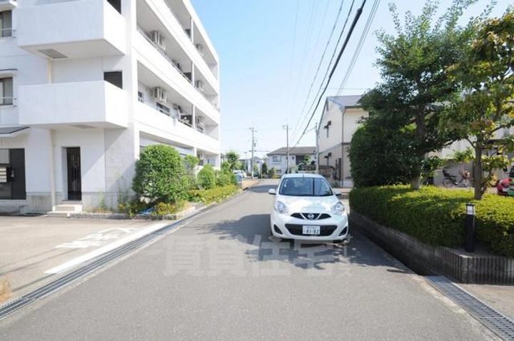 ディジェーム中村の周辺