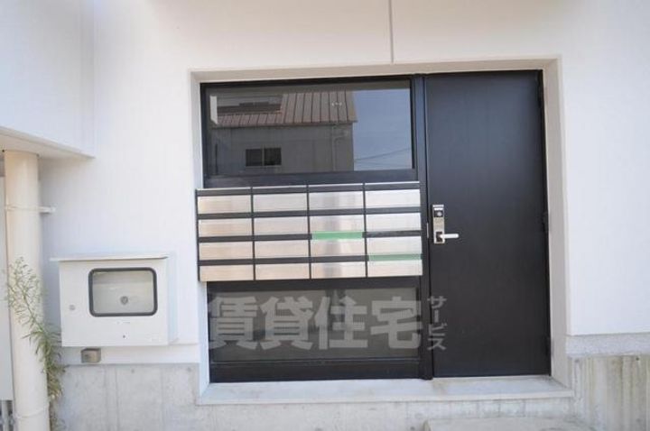 ディジェーム中村の玄関