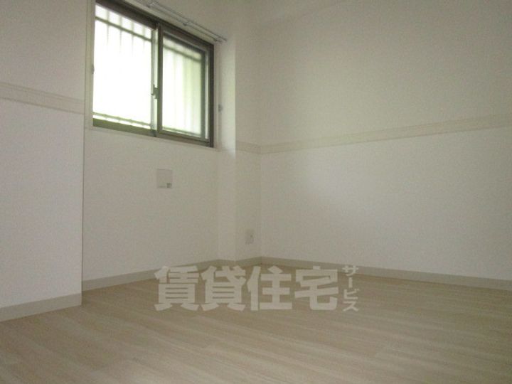 大阪府高槻市上土室6丁目の賃貸マンションの子供部屋