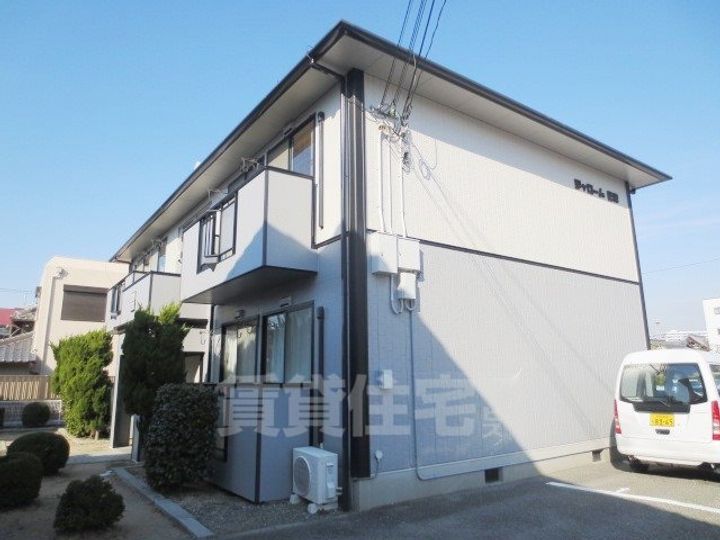 大阪府茨木市沢良宜西2丁目の賃貸アパートの外観