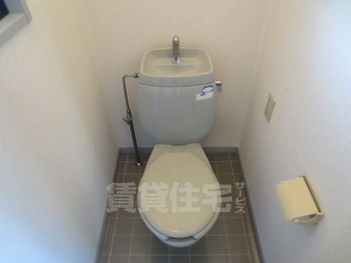 大阪府茨木市沢良宜西2丁目の賃貸アパートの内装