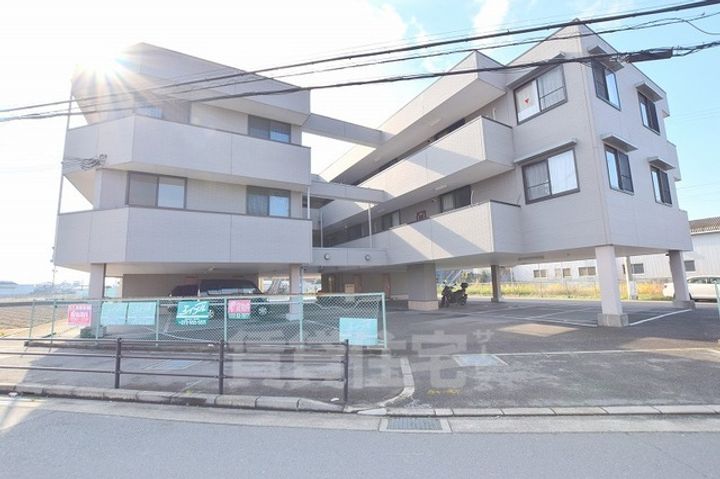 グリーンコート広瀬の外観