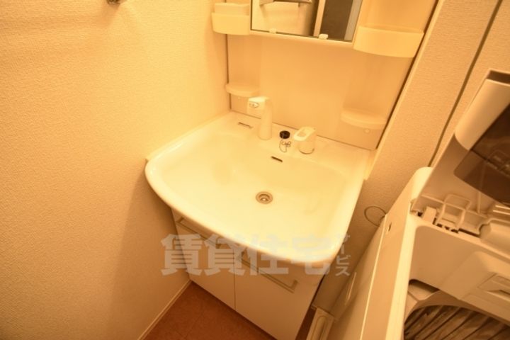 大阪府堺市西区鳳東町2丁の賃貸アパートの内装