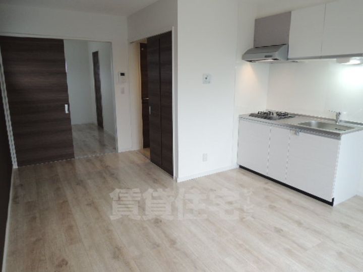 LUXE STYLE辻町EAST(リュックススタイル)の居間