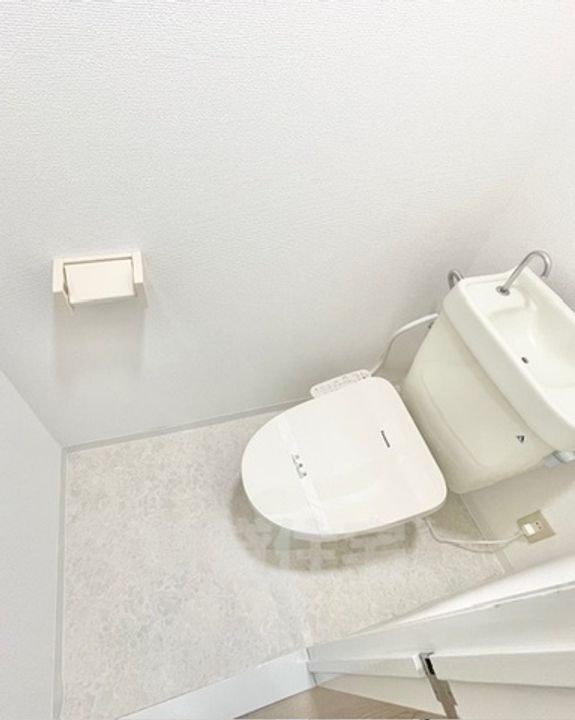 大阪府茨木市新和町の賃貸マンションの内装