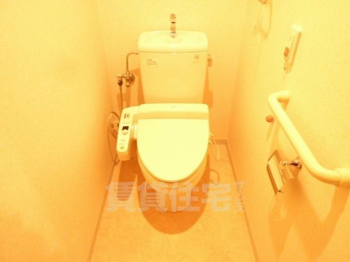 大阪府堺市堺区北瓦町1丁の賃貸マンションの内装