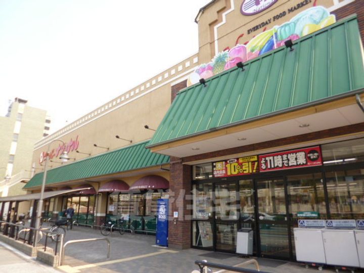 シャンテの周辺