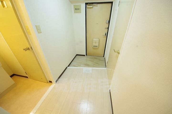 アバンティHFの玄関