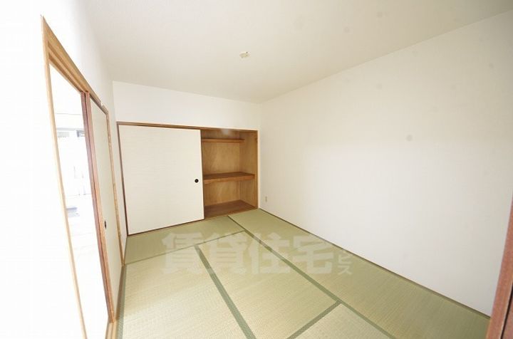 アバンティHFの寝室