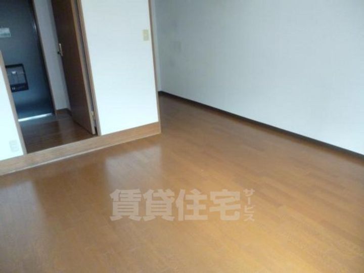 オオノカンサイの居間