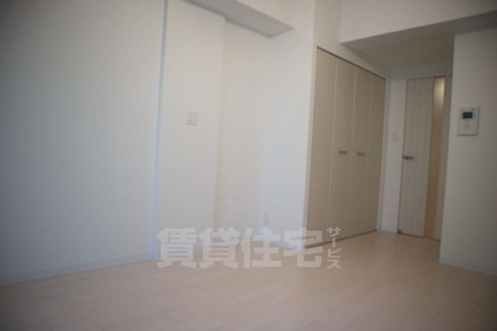 Luxe京都西大路の居間