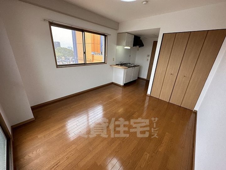 ディーズコート南新町の居間