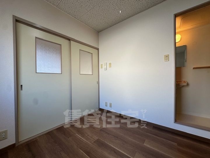 大阪府大阪市住吉区我孫子東2丁目の賃貸マンションの居間