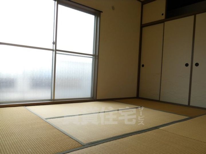 大阪府豊中市大黒町2丁目の賃貸マンションの寝室