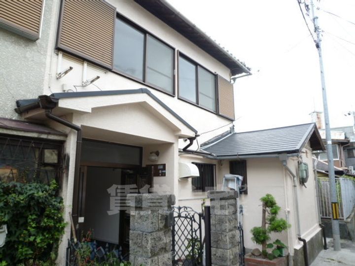 大阪府豊中市北桜塚2丁目(一戸建)の賃貸物件の外観