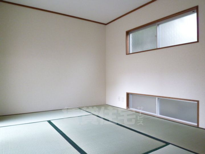 大阪府豊中市北桜塚2丁目(一戸建)の賃貸物件の居間