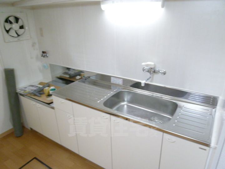 大阪府豊中市北桜塚2丁目(一戸建)の賃貸物件のキッチン
