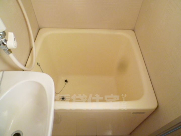 大阪府豊中市永楽荘2丁目の賃貸マンションの風呂