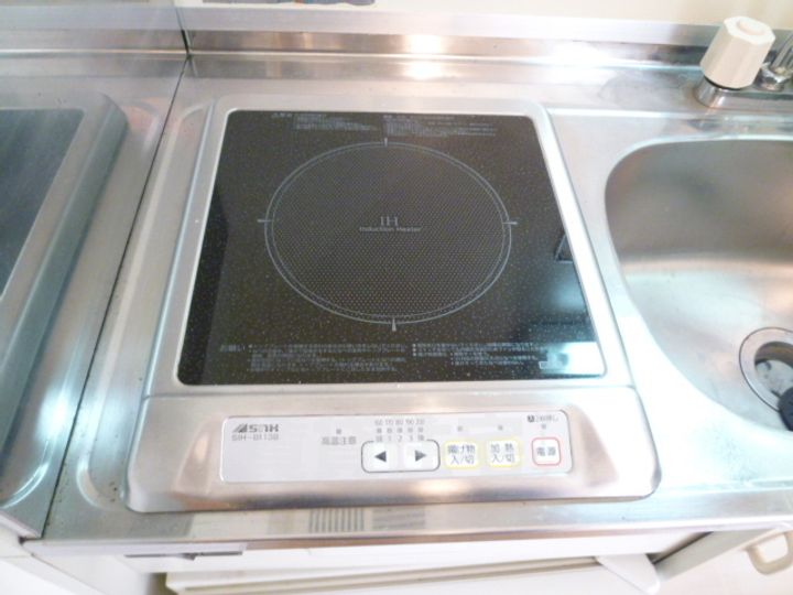 大阪府豊中市永楽荘2丁目の賃貸マンションのキッチン