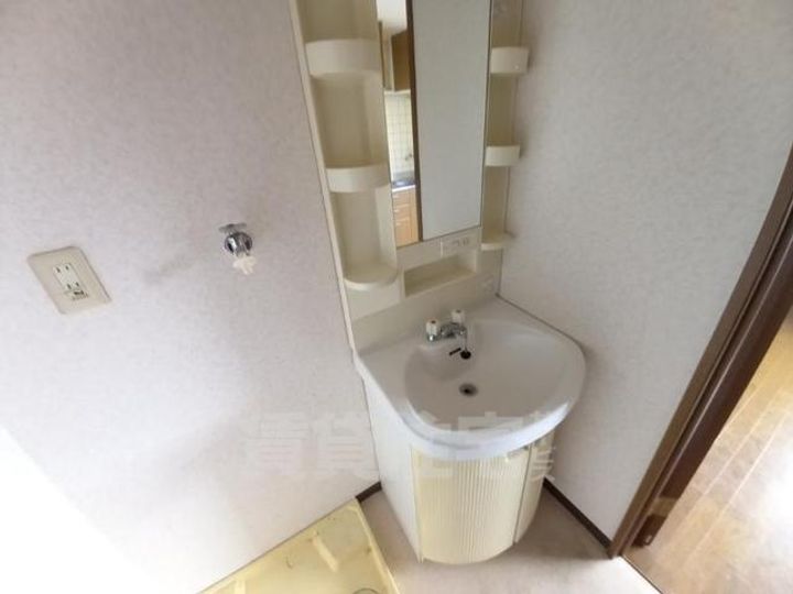 第1尾形マンションの内装