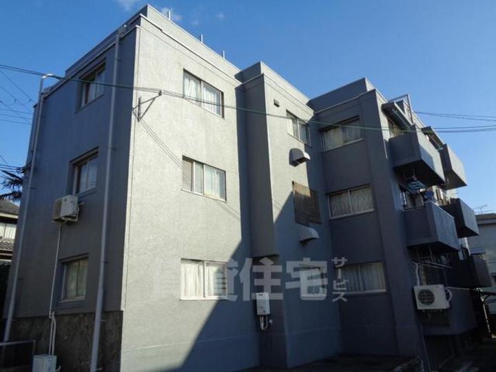 第1尾形マンションの外観