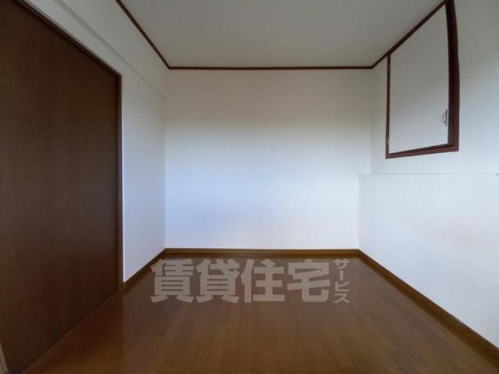 第1尾形マンションの寝室
