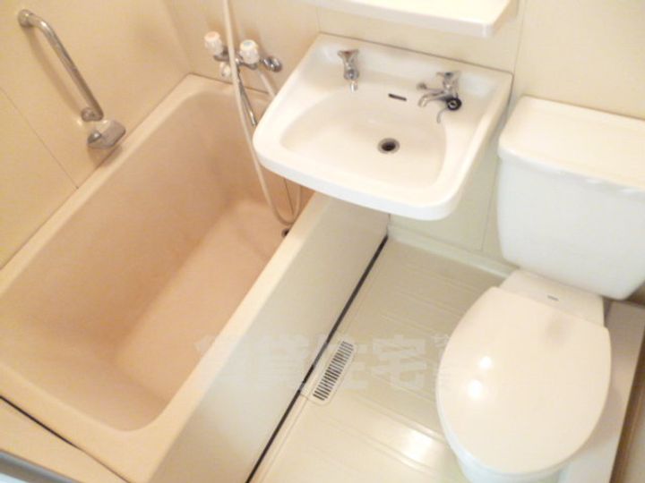 メゾンクレールの風呂