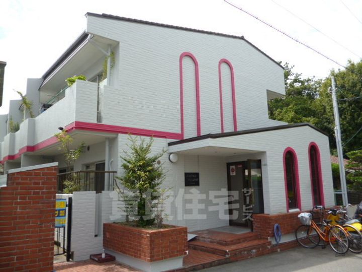 メゾンクレールの外観