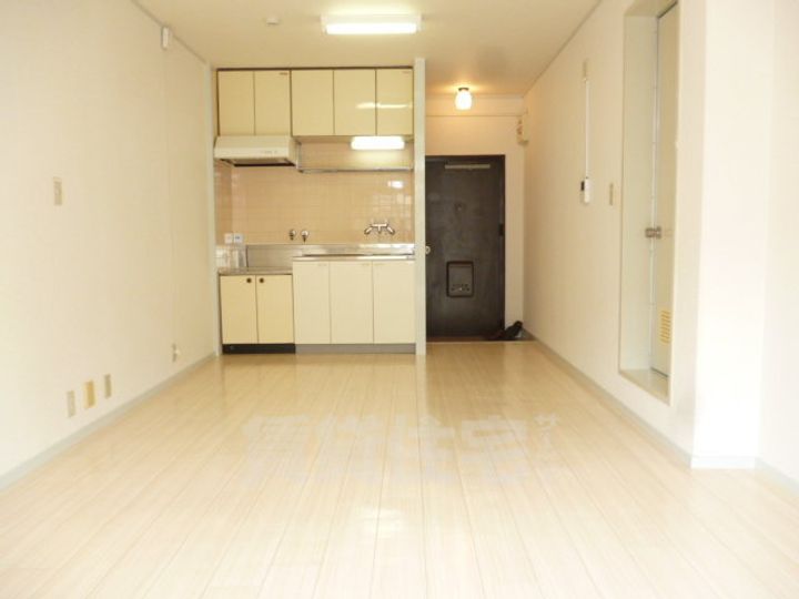 メゾンクレールの居間