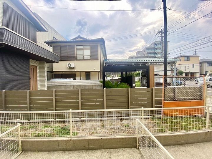 ムーニー朝日No2の周辺