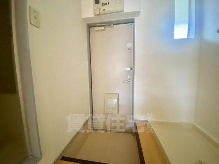 ムーニー朝日No2の玄関